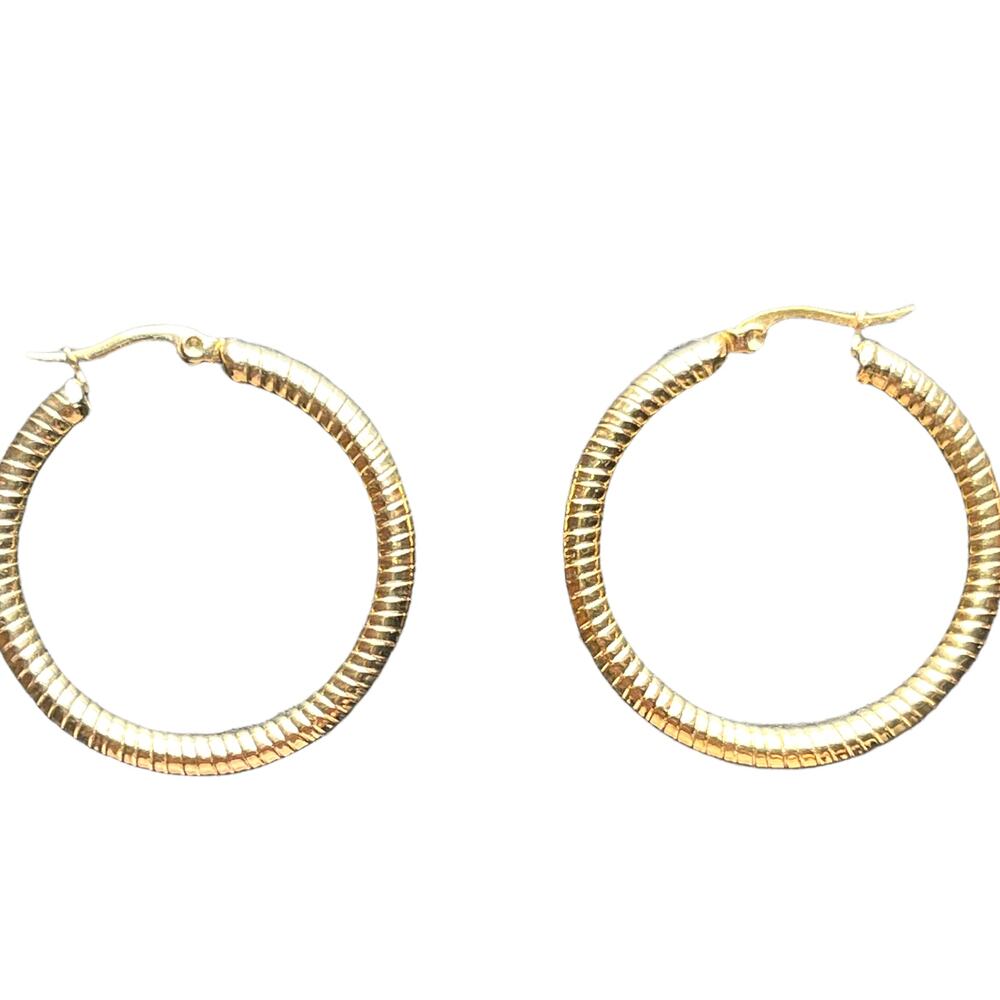 GOLD COLOR STRIPED PATTERN MEDIUM HOOP EARRINGS-30 MM, LIGHTWEIGHT